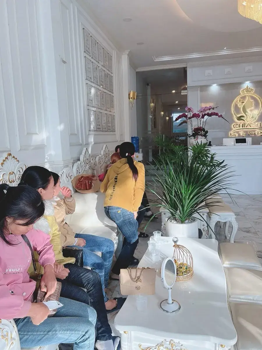 Thẩm mỹ viện Chiaki Phú Yên là gợi ý học nghề thẩm mỹ, làm đẹp chuyên nghiệp tại Phú Yên