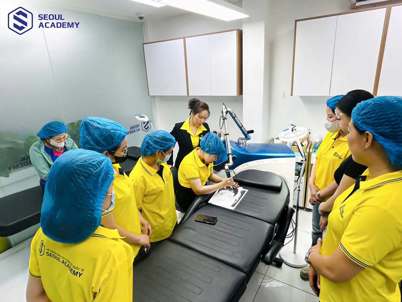 Chương trình học với thời lượng thực hành lên đến 90% giúp học viên nắm vững các kỹ năng nghề nghiệp quan trọng