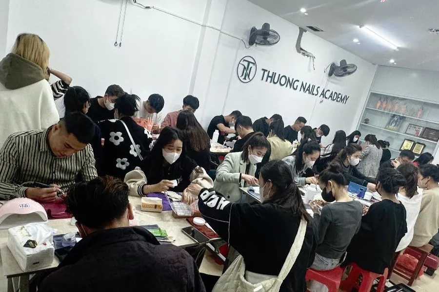 Thuong Nails thu hút đông học viên nhờ uy tín đào tạo