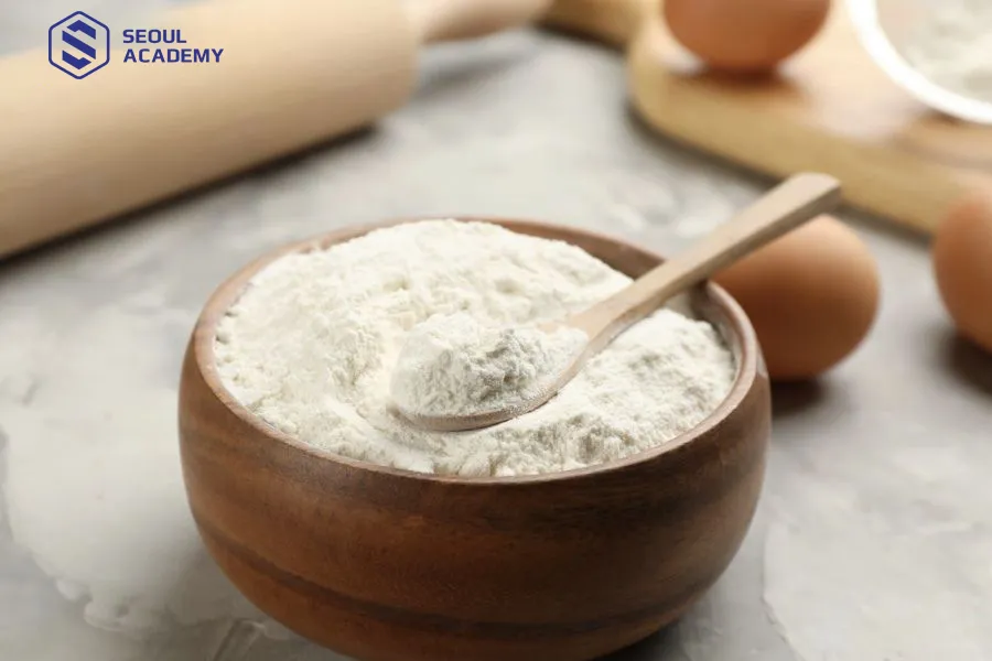 Bột mì quen thuộc trong chế biến món ăn