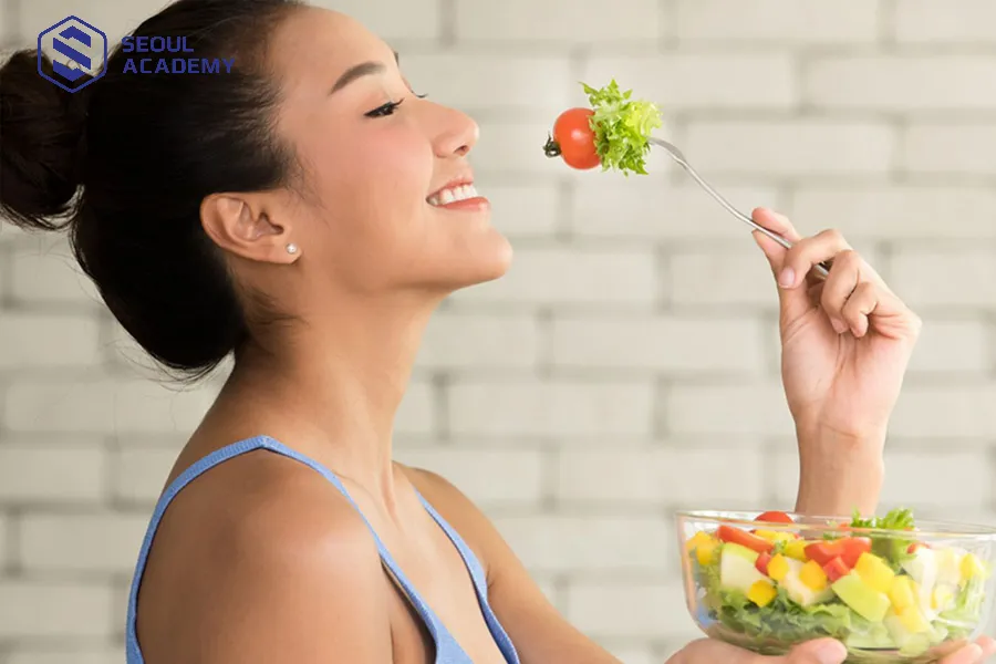 Chế độ dinh dưỡng khoa học là điều cần thiết cho thí sinh