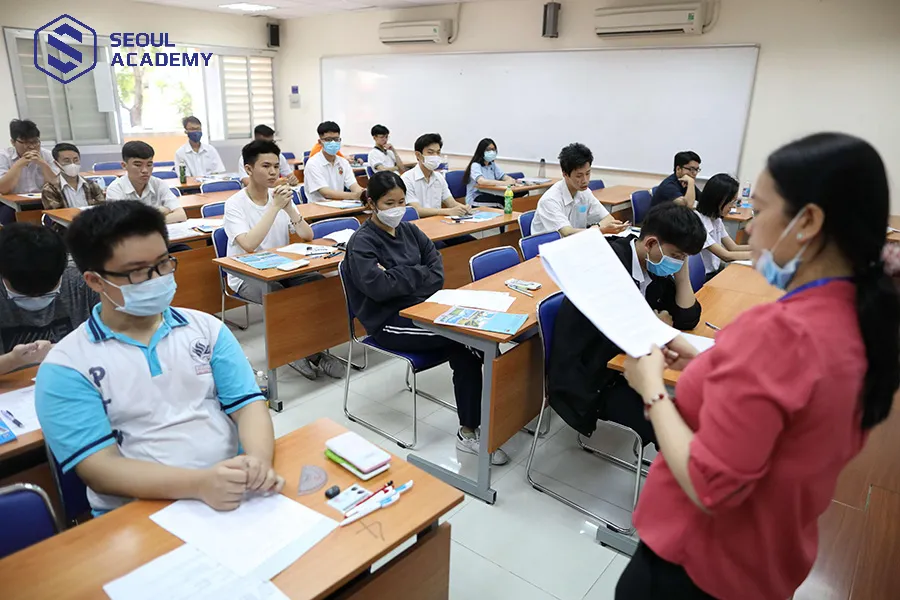 Thí sinh 18 D có khả năng đậu vào trường đại học phù hợp