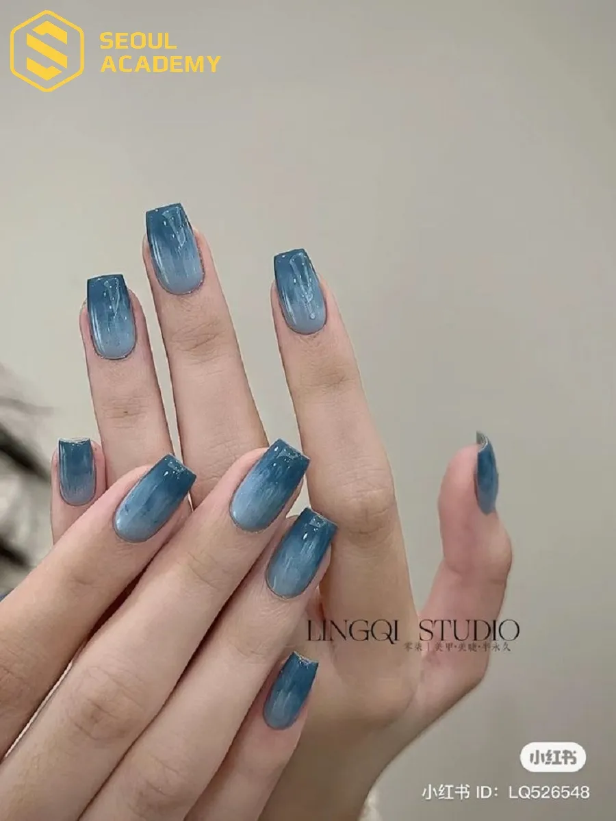 Kết hợp màu xavy ombre với xanh nhạt thư giãn dành cho cô nàng cá tính