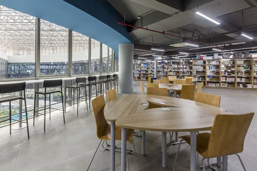 Thư viện được thiết kế kiểu dáng Châu Âu hiện đại, sang trọng bậc nhất