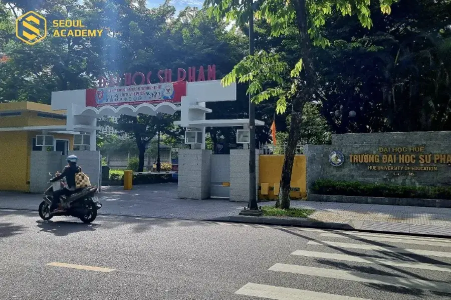 Trường Đại học Sư phạm - ĐH Huế Trường Đại học Sư phạm - ĐH Huế