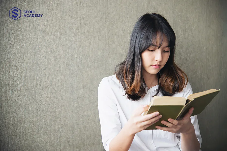 Bạn có thể áp dụng nhiều phương pháp đọc khác nhau để học bài nhanh thuộc hơn