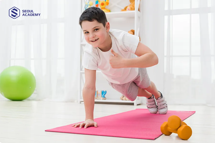 Dành thời gian để luyện tập thể thao 20 - 30 phút/ ngày