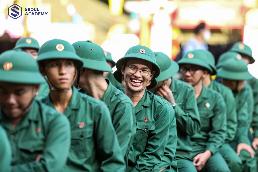 Tùy vào yêu cầu của từng địa phương mà chưa học hết cấp 2 có thể đủ điều kiện gọi nhập ngũ