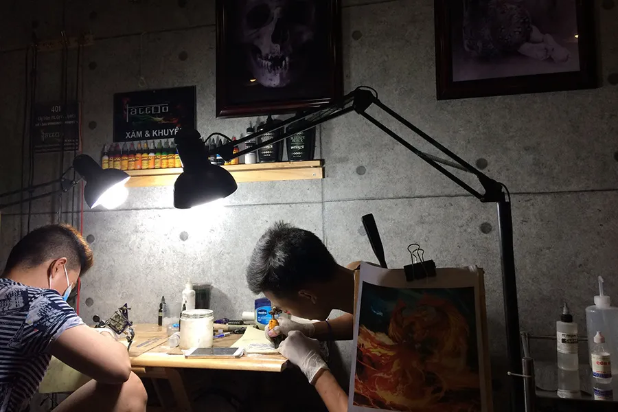 Tú Watercolor có chương trình dạy xăm với 80% thực hành