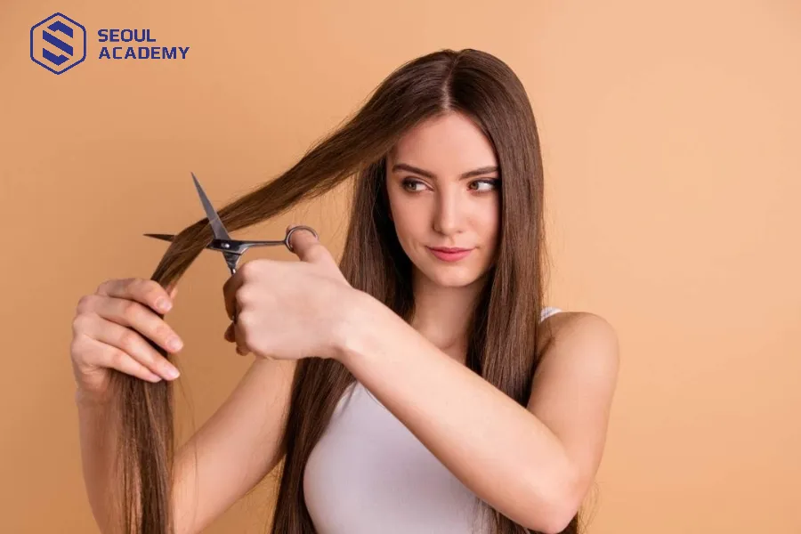 Sau 49 ngày để tang, người nhà mới nên cắt tóc