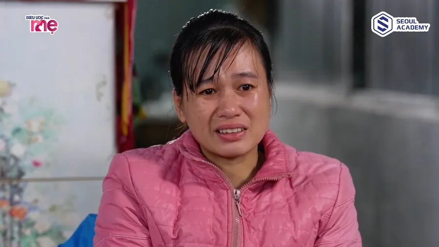 Chị Tuyến chia sẻ về những tổn thương và áp lực trong cuộc sống do chính mẹ ruột gây ra Chị Tuyến chia sẻ về những tổn thương và áp lực trong cuộc sống do chính mẹ ruột gây ra