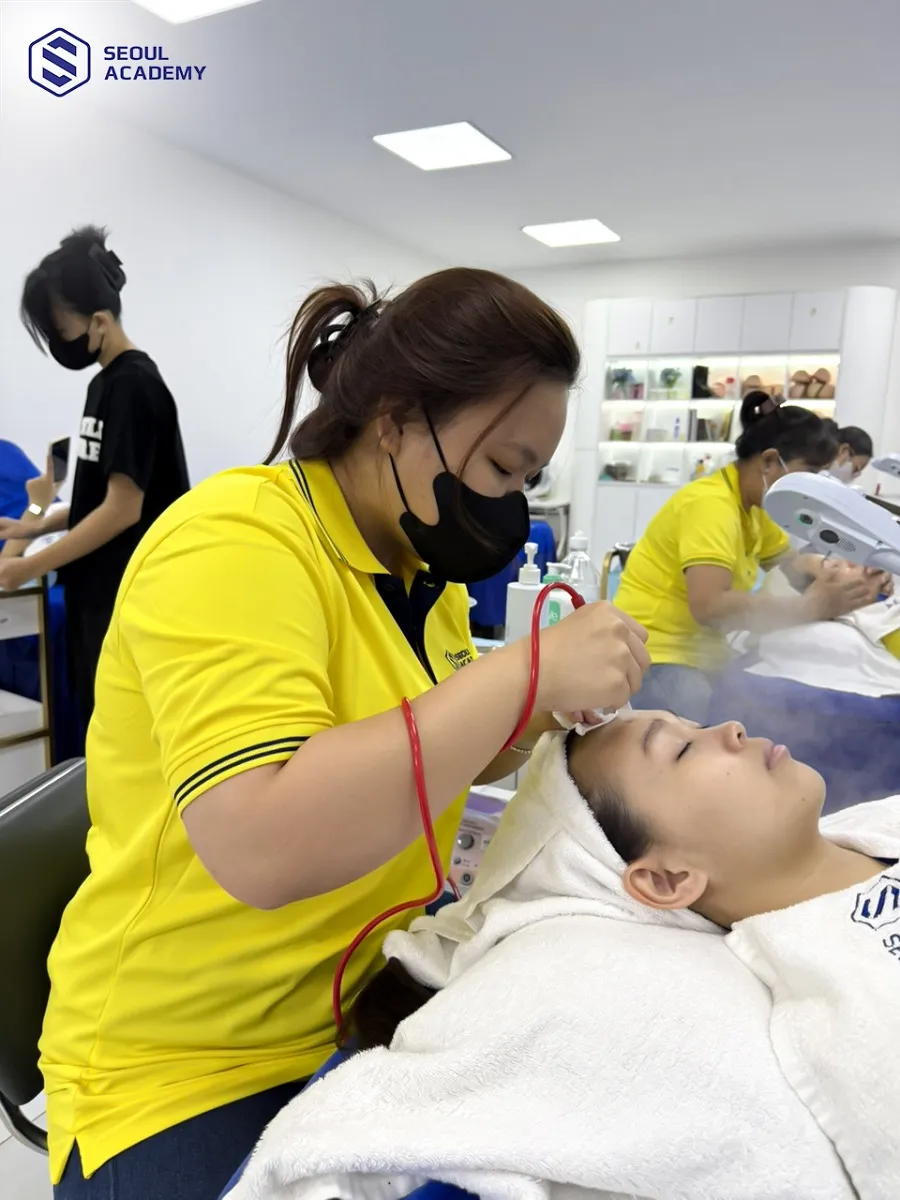 Khóa học chăm sóc da đi từ cơ bản đến nâng cao