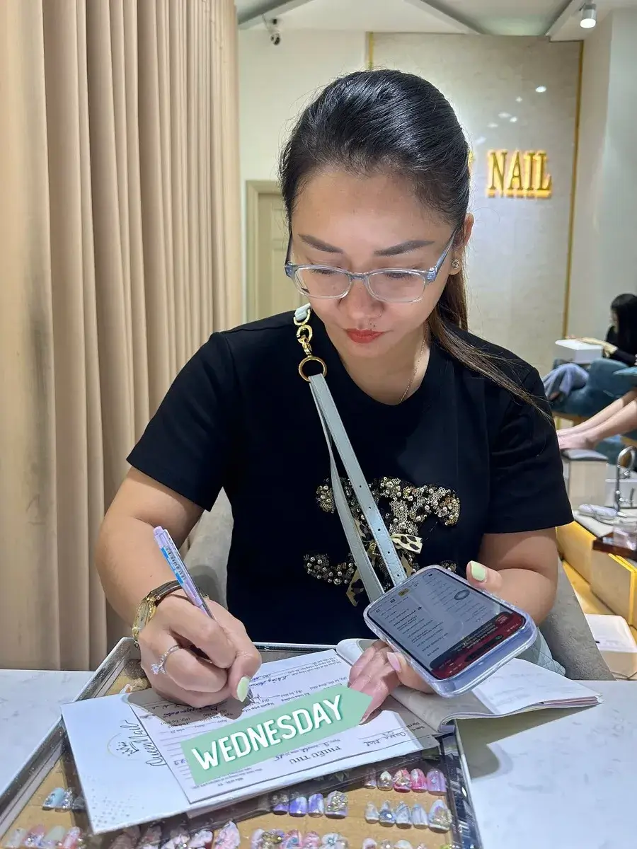 Queen Nail thu hút được nhiều học viên tham gia khóa học nhờ chất lượng đào tạo vượt trội