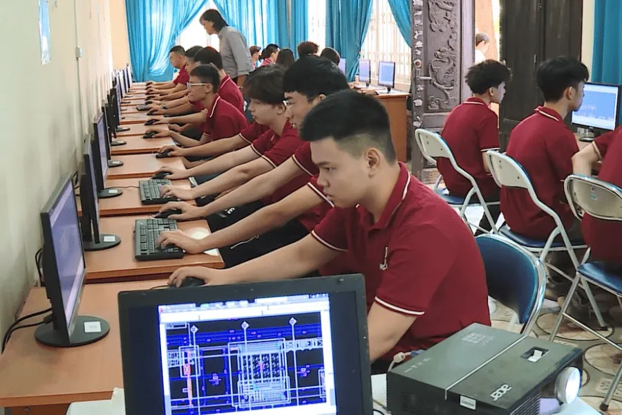 Một buổi học tại trường Trung cấp Xây dựng Hà Nội