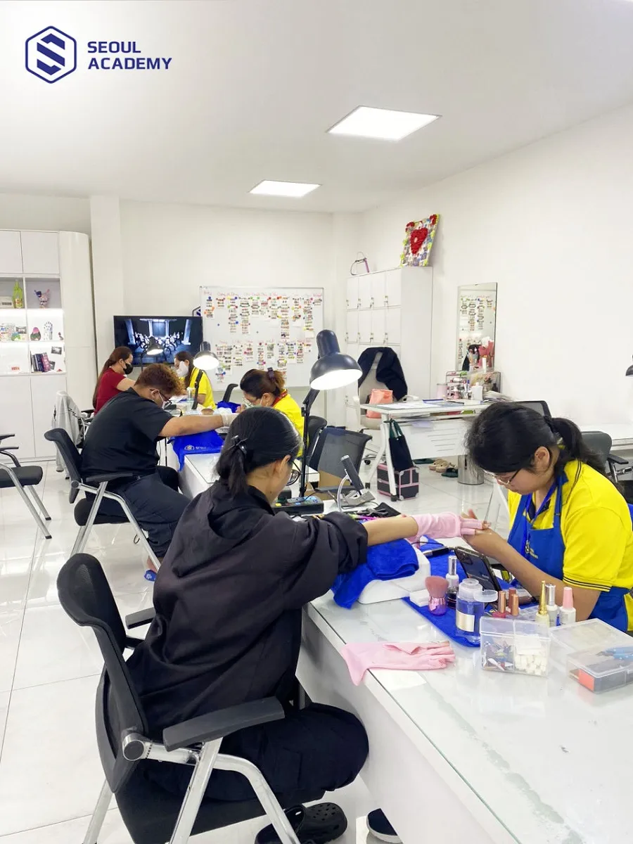 Khoá học gội đầu dưỡng sinh của Seoul Academy