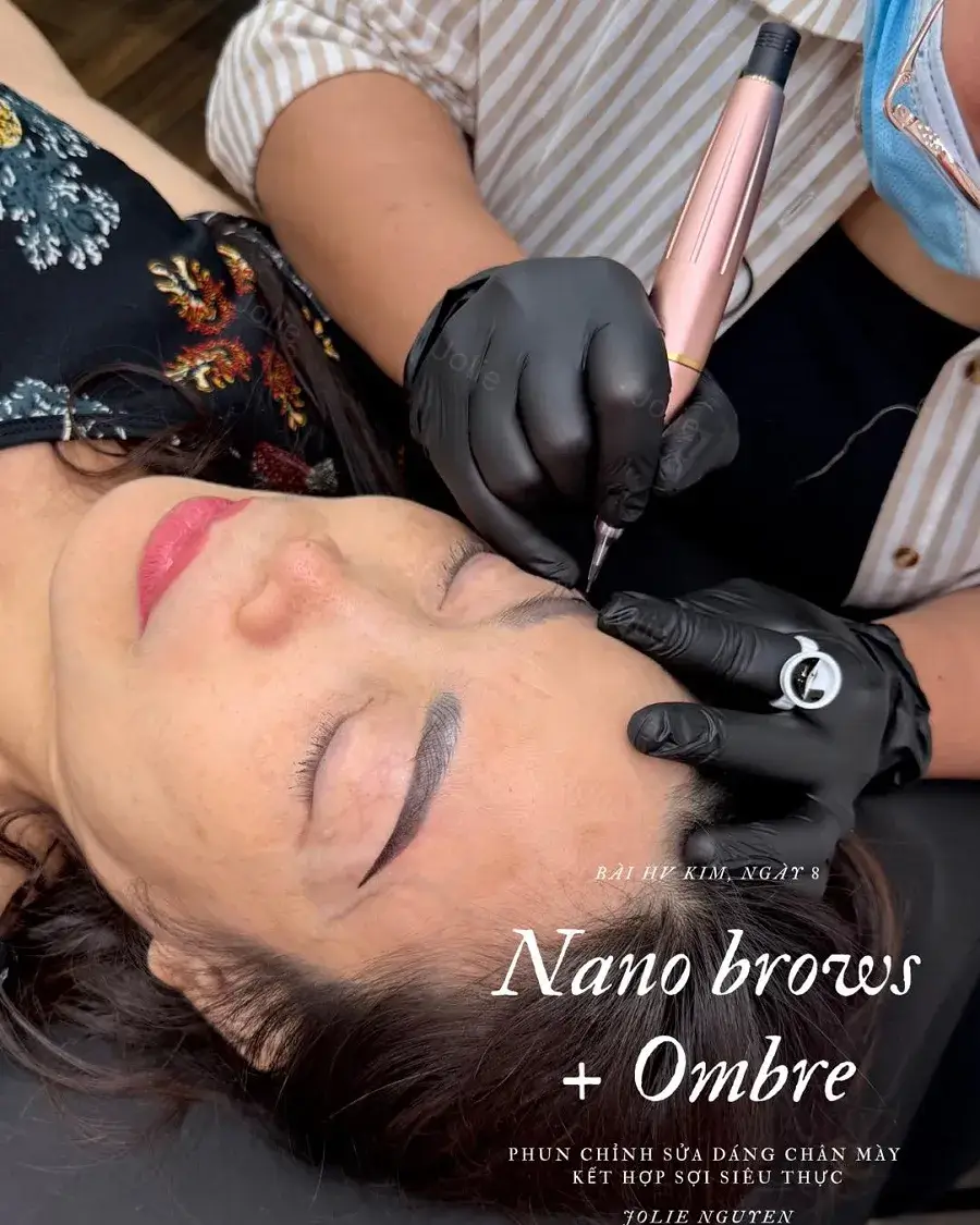 Học viện thẩm mỹ Jolie Nguyen cũng là gợi ý học cấp tốc uy tín dành cho bạn