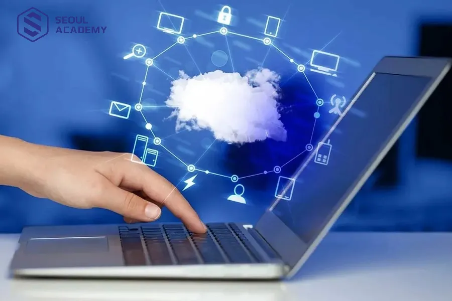 Công nghệ thông tin đóng vai trò quan trọng trong thời đại công nghệ hóa