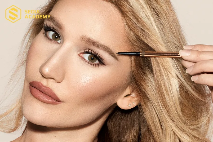 Makeup có thể phẩy sợi lông mày tạm thời
