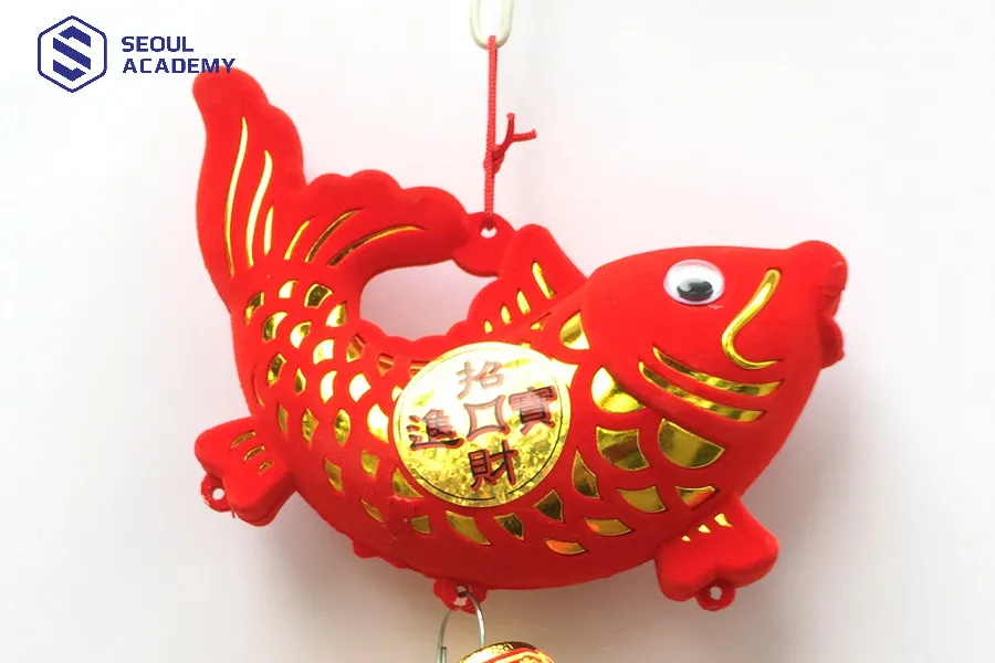 Đồ vật hình cá chép mang lại nhiều sự may mắn