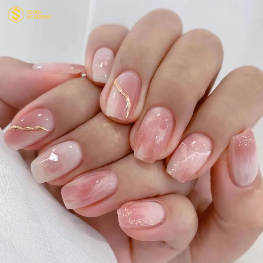 Nail thiết kế vân đá phù hợp với nhiều phong cách khác nhau Nail thiết kế vân đá phù hợp với nhiều phong cách khác nhau