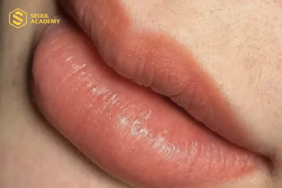 Phun môi màu cam đào cho môi dày siêu ngọt ngào