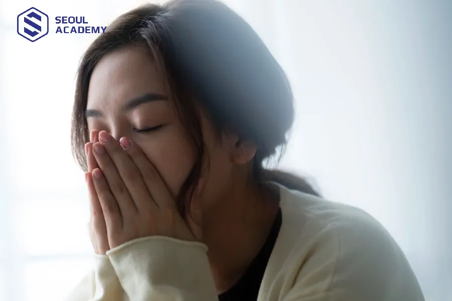 Mùng 1 Tết cần vui vẻ, hạn chế khóc lóc ủ rũ