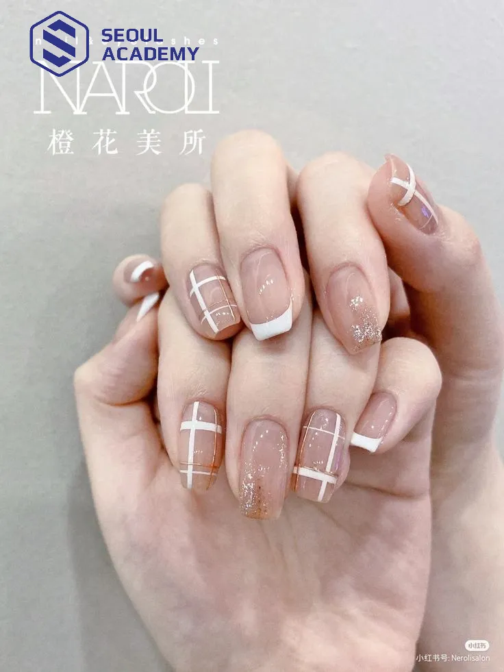 Trẻ trung, năng động với họa tiết kẻ caro Hàn Quốc trên nền hồng