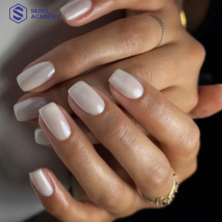 Mẫu tráng gương vuông cho móng vừa Mẫu tráng gương vuông cho móng vừa