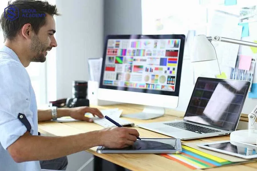Nam 27 tuổi nên học thiết kế đồ họa