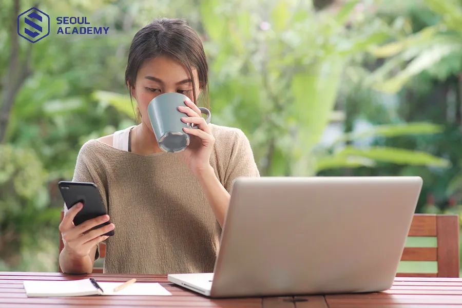 Sĩ tử không nên uống cà phê trước khi thi