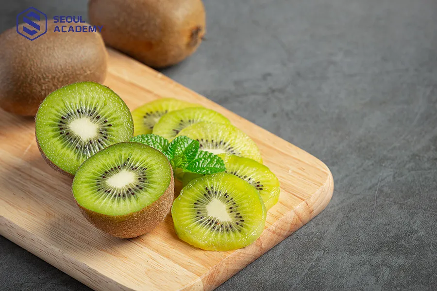 Trái kiwi có ý nghĩa là dễ dàng thi đậu