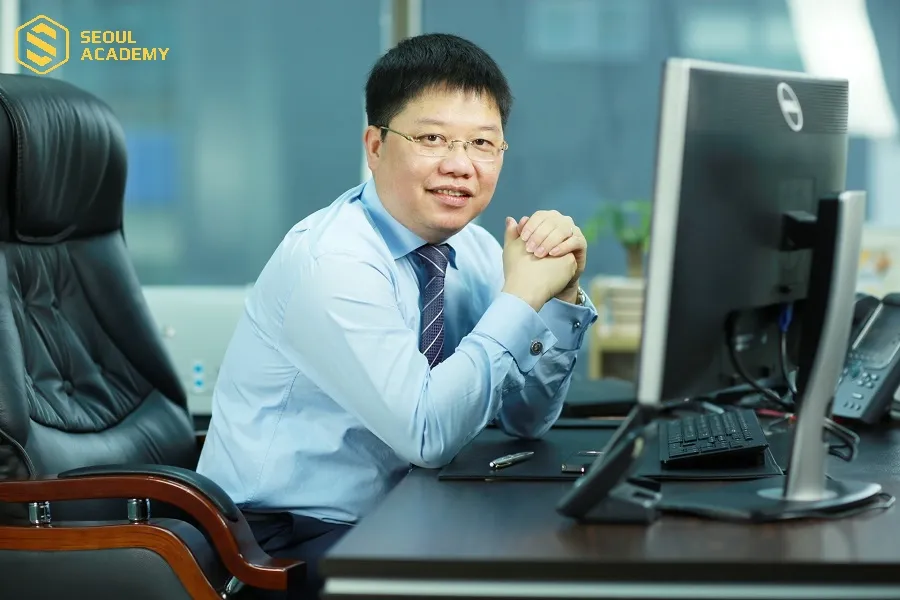 Nghề giám đốc ngân hàng có lương cao nhưng lại đi kèm cùng với áp lực và trách nhiệm lớn