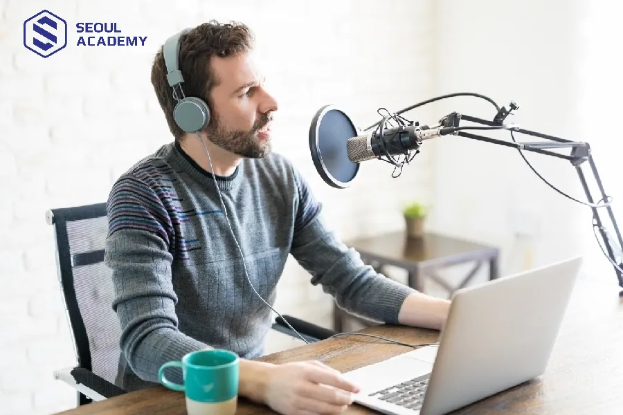 Podcast là công việc tay trái khá lý tưởng và thú vị