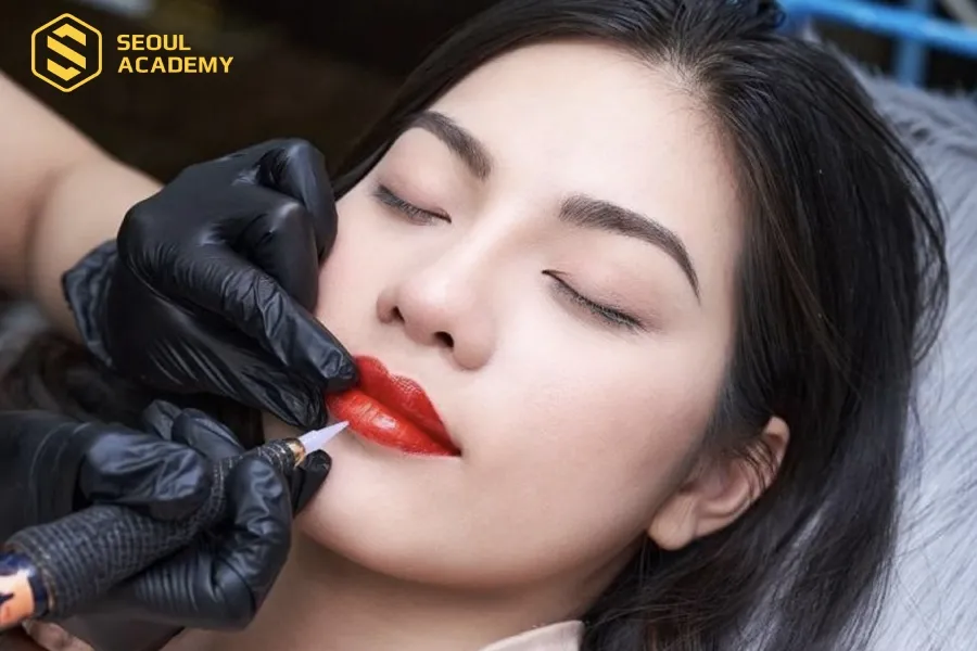 Giá phun môi cam đào rất đa dạng