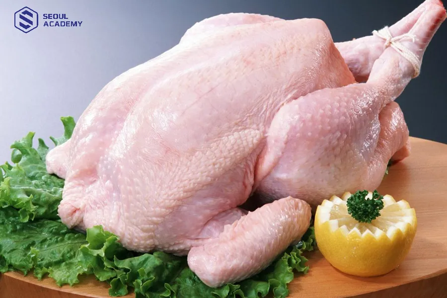 Hạn chế ăn các loại thực phẩm gây hại cho môi