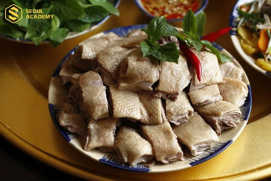 Những người bị cảm, mới phẫu thuật, bị bệnh gout không nên ăn thịt vịt