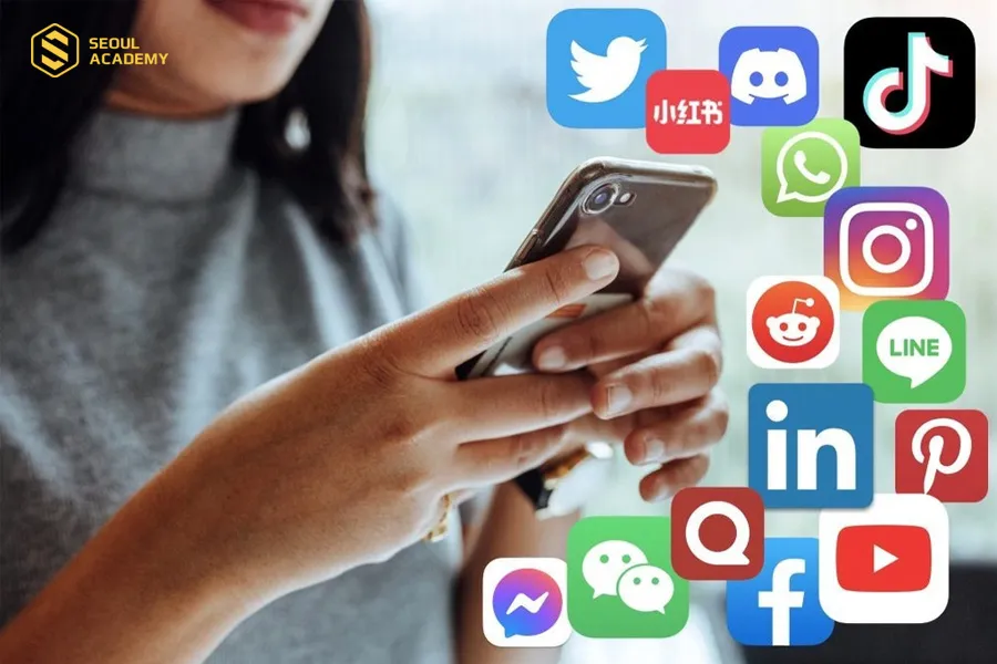 Các trang mạng xã hội là nơi có thể tìm kiếm công việc tự do uy tín