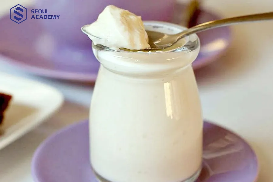 Sữa chua sẽ át đi mùi nồng của tinh bột nghệ Sữa chua sẽ át đi mùi nồng của tinh bột nghệ