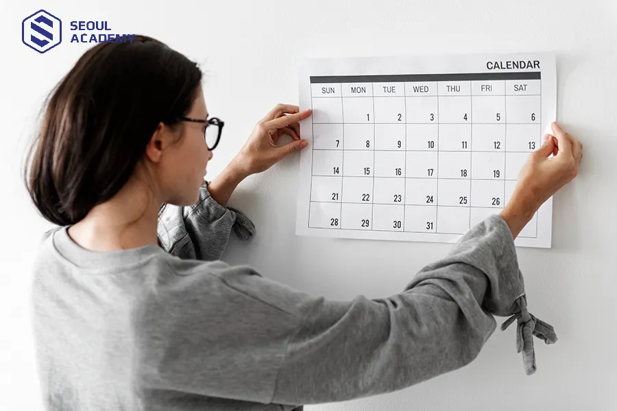 Nên chọn ngày hợp tuổi để đi xăm môi