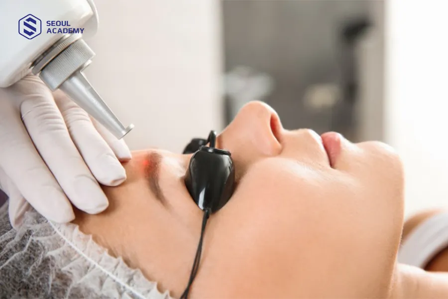 Xóa xăm bằng laser là phương pháp xóa xăm mang lại hiệu quả và độ an toàn cao