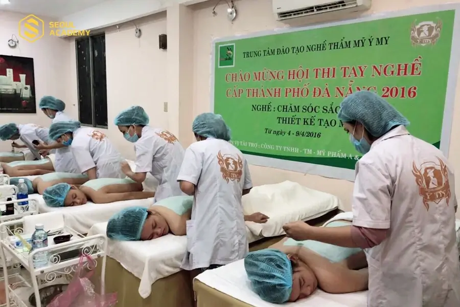 Thẩm mỹ Ý My mỗi năm đào tạo nhiều học viên tay nghề cao ra thị trường Thẩm mỹ Ý My mỗi năm đào tạo nhiều học viên tay nghề cao ra thị trường