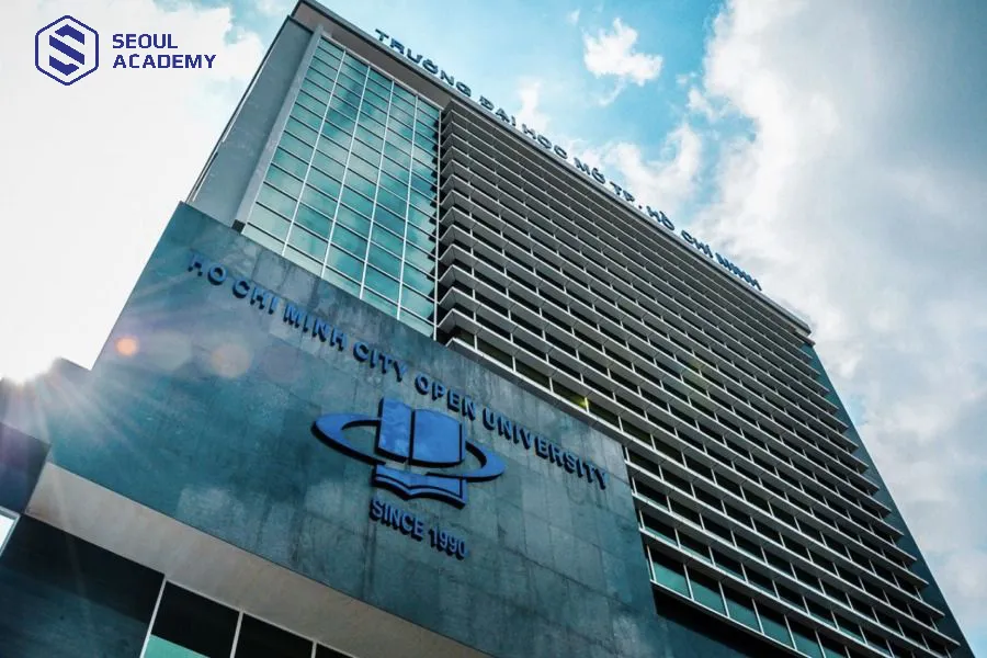 Trường Đại học Mở TPHCM với điểm xét tuyển học bạ không quá cao