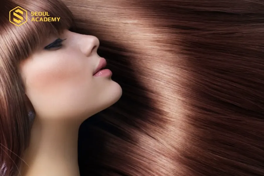 Tóc duỗi nên để khô khi ngủ, tránh để tóc ướt