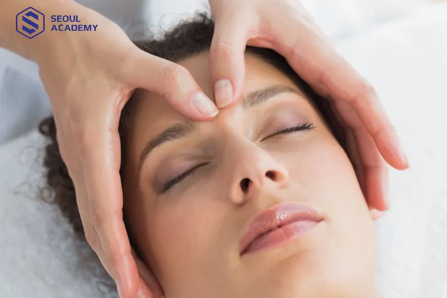 Kích thích vùng ấn đường giúp dễ ngủ Kích thích vùng ấn đường giúp dễ ngủ