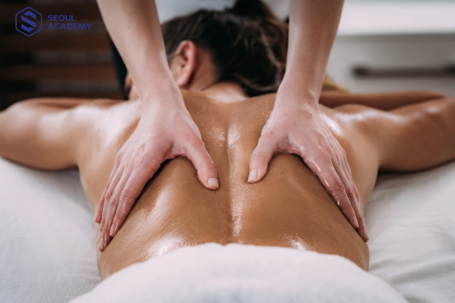 Mọi người sẽ có đầy đủ kiến thức về massage trị liệu khi đến với Shepa Mọi người sẽ có đầy đủ kiến thức về massage trị liệu khi đến với Shepa