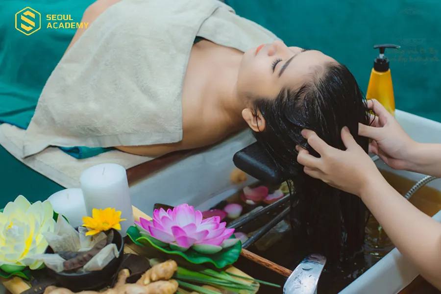 Học viên cần hiểu rõ về nghề gội đầu dưỡng sinh Học viên cần hiểu rõ về nghề gội đầu dưỡng sinh