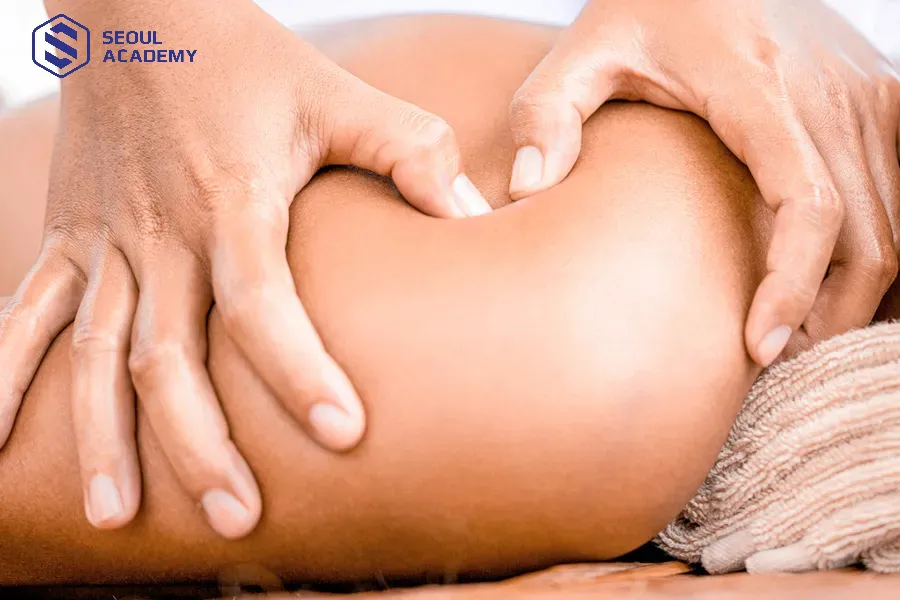 Trường Cao đẳng Y khoa Hà Nội hướng dẫn kỹ năng massage chuyên sâu Trường Cao đẳng Y khoa Hà Nội hướng dẫn kỹ năng massage chuyên sâu