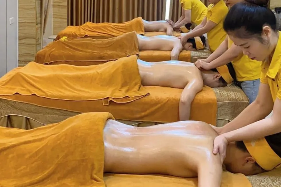 Học viện đào tạo thẩm mỹ Ella Academy được nhiều học viên lựa chọn Học viện đào tạo thẩm mỹ Ella Academy được nhiều học viên lựa chọn