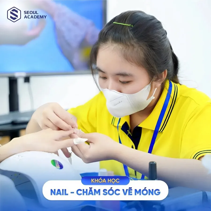 Hệ Thống Đào Tạo Thẩm Mỹ Quốc Tế Seoul Academy là địa chỉ đào tạo ngành nail uy tín được nhiều học viên lựa chọn