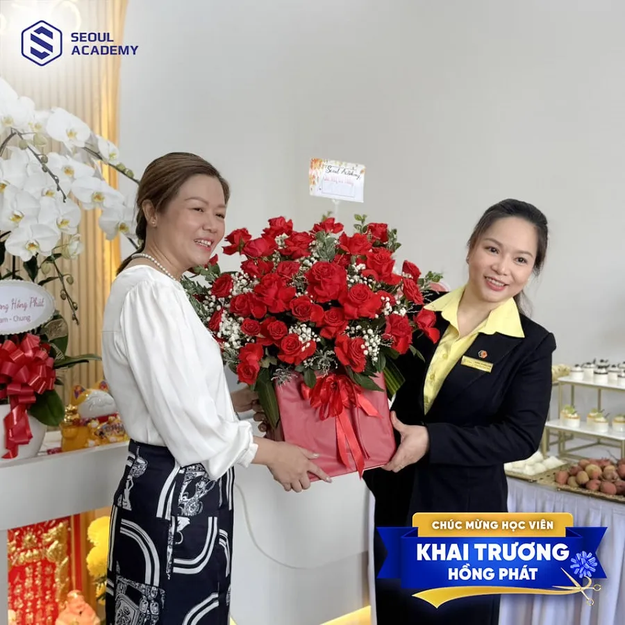 Học viên hoàn thành khóa học nghề tóc tại Seoul Academy có thể tự tin mở tiệm kinh doanh